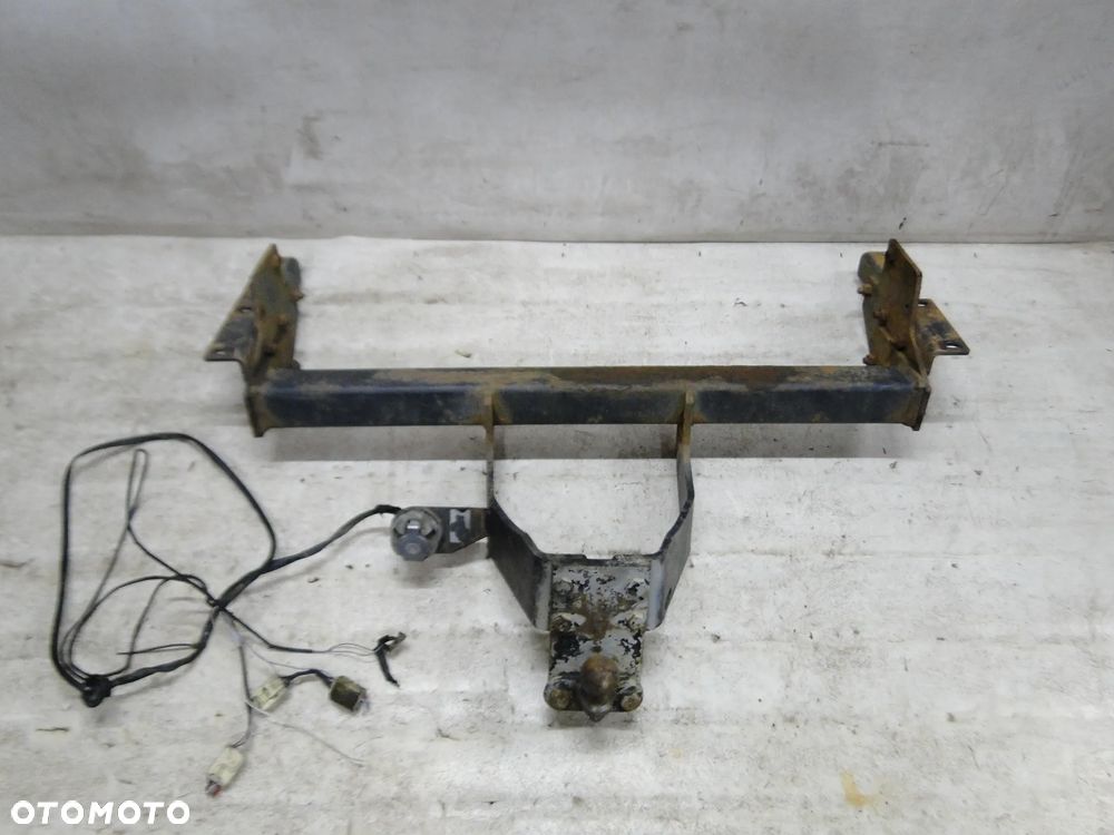 MITSUBISHI PAJERO IV 4 3D HAK HOLOWNICZY ORYGINALNY EUROPA - 1