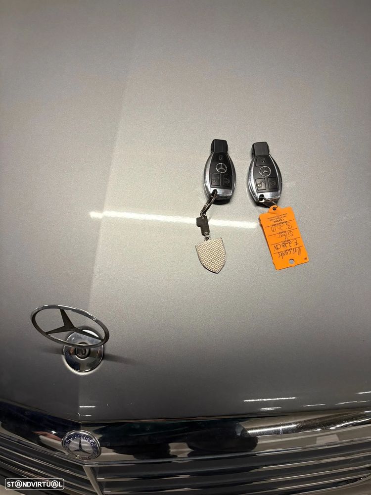 Mercedes-Benz E 220 CDI DPF BlueEFFICIENCY Auto - 22