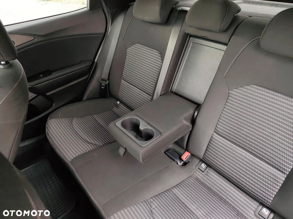 Kia XCeed 1.5 T-GDI M - 16