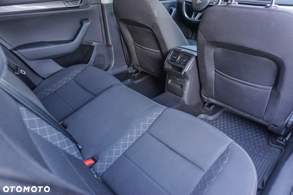 Skoda Superb 1.5 TSI Active - 31