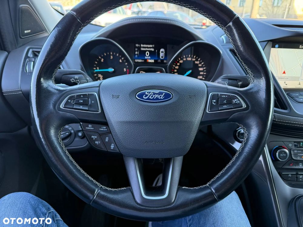 Ford Kuga Vignale 2.0 TDCi AWD - 16