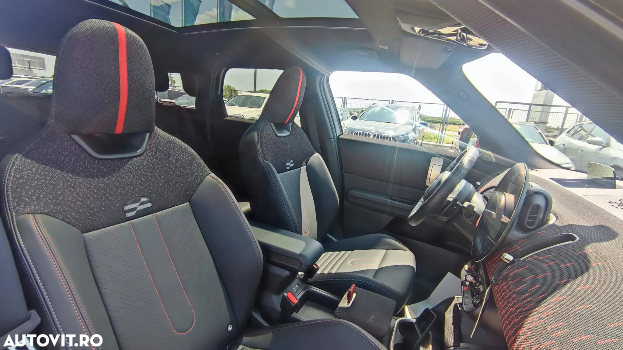 Mini John Cooper Works Countryman ALL4 MHEV - 10