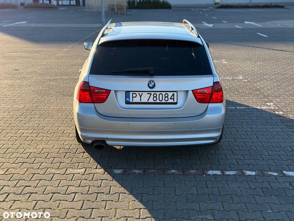 BMW Seria 3 318d DPF Touring Edition Sport - 7