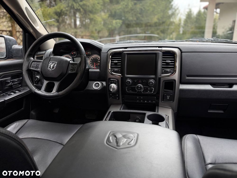 Dodge RAM 5.7 4x4 - 11