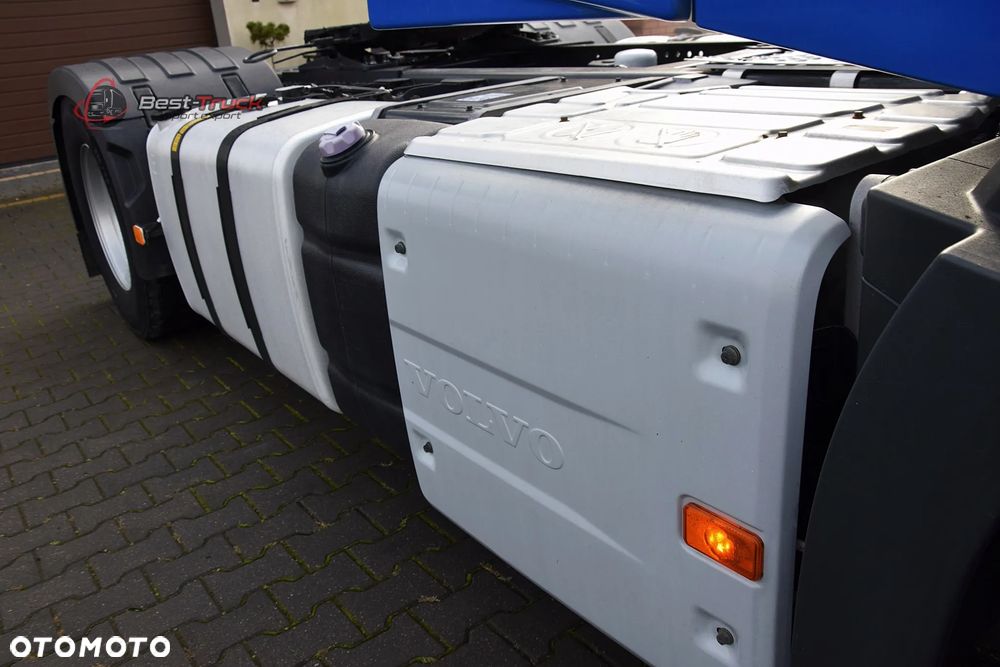 Volvo FH 460 XL  / FULL LED / ZBIORNIKI 1220 L /  PO ZŁOTYM KONTRAKCIE  / STANDARD - 17