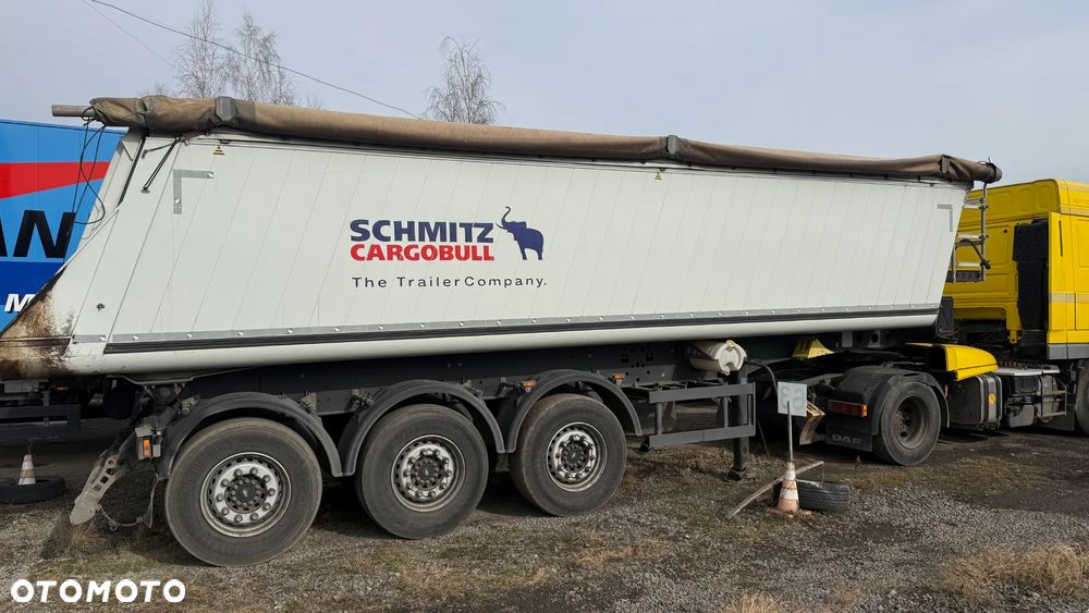 Schmitz Cargobull - 1
