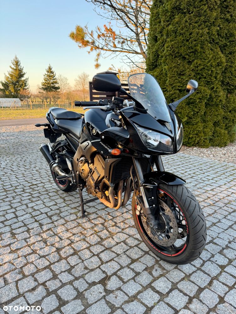 Yamaha FZ - 10