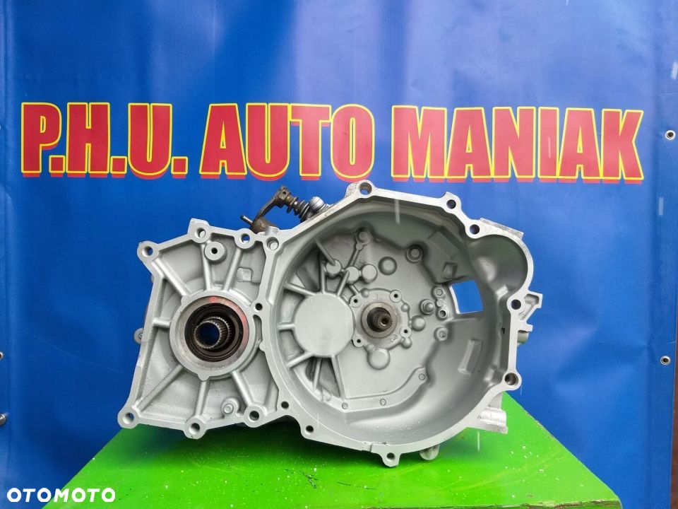 SKRZYNIA BIEGÓW OUTLANDER 2.0 16V 4X4 BENZYNA 5 B. - 1