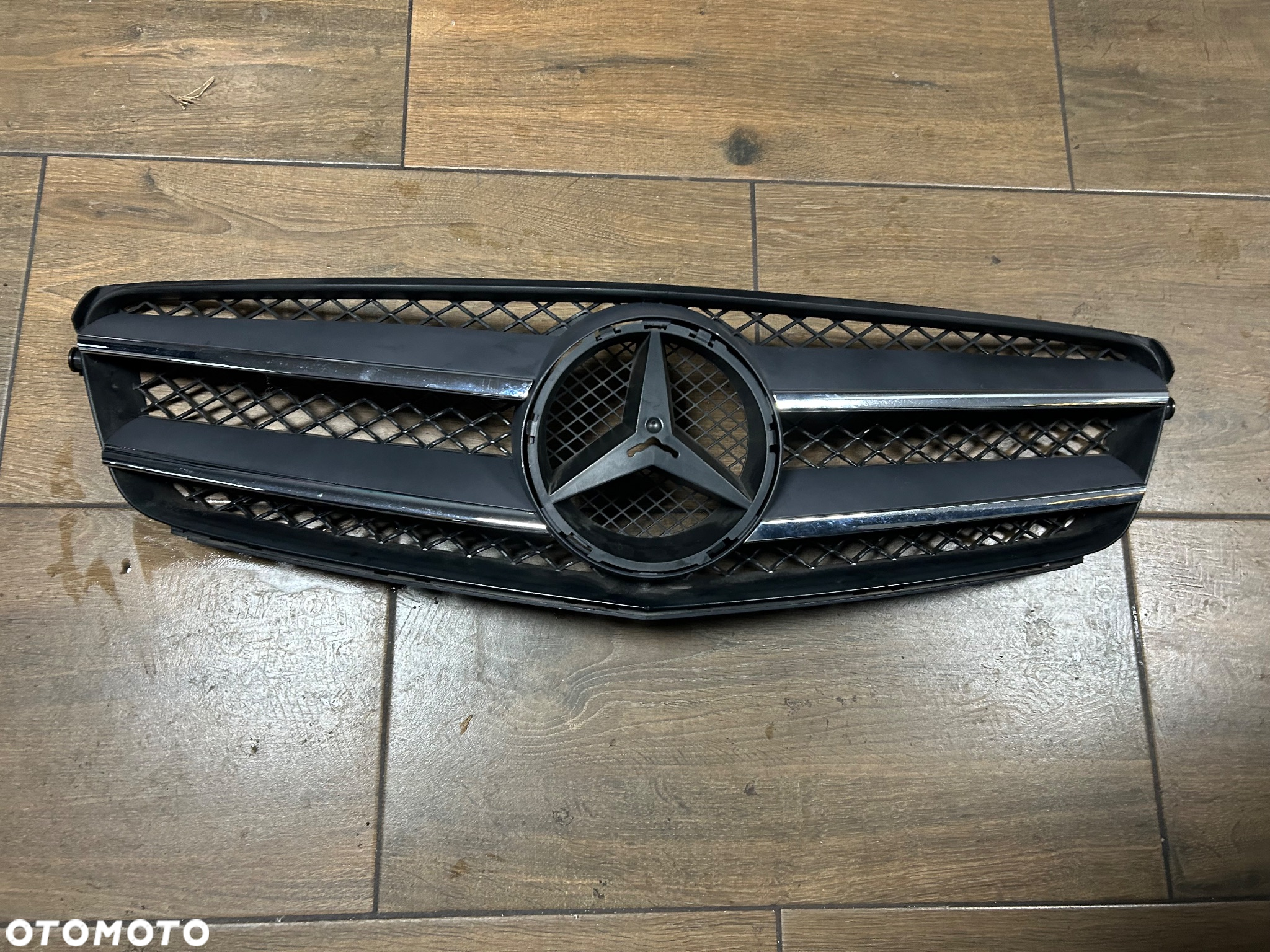 GRILL ATRAPA CHŁODNICY MERCEDES C KLASA W204 AMG LIFT A2048880160 IGLA ORG - 2