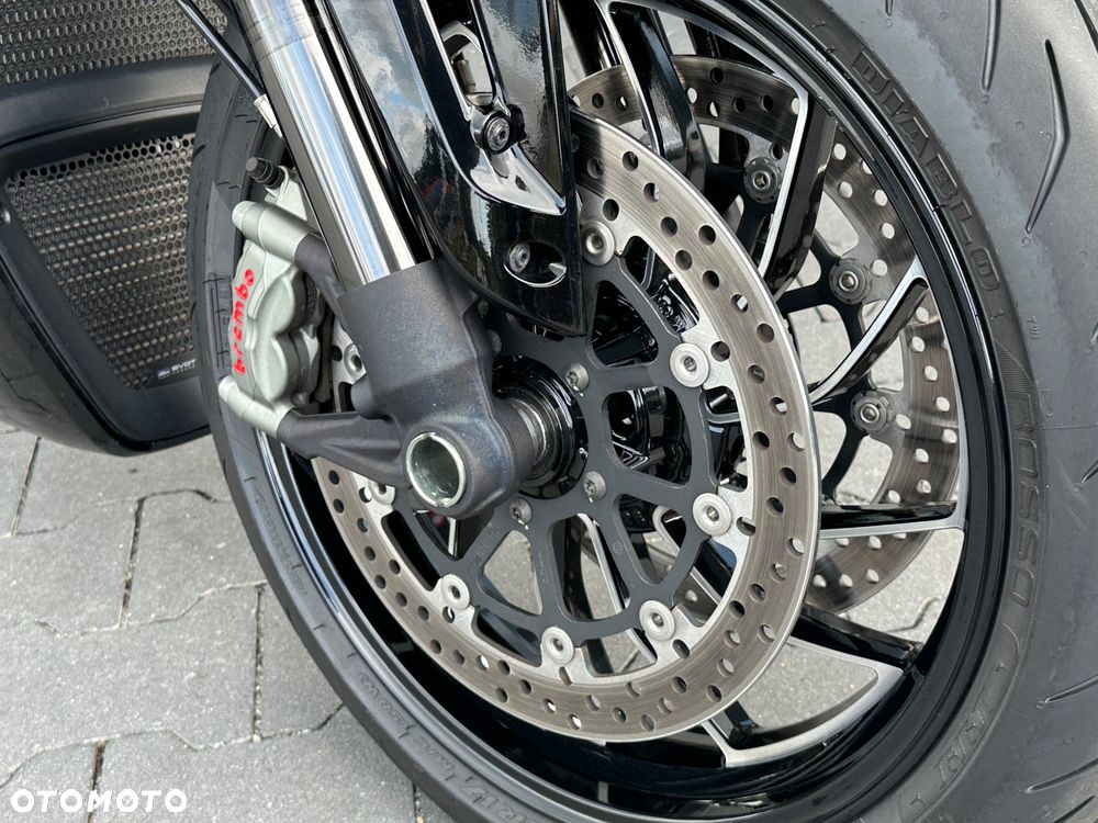 Ducati Diavel - 18