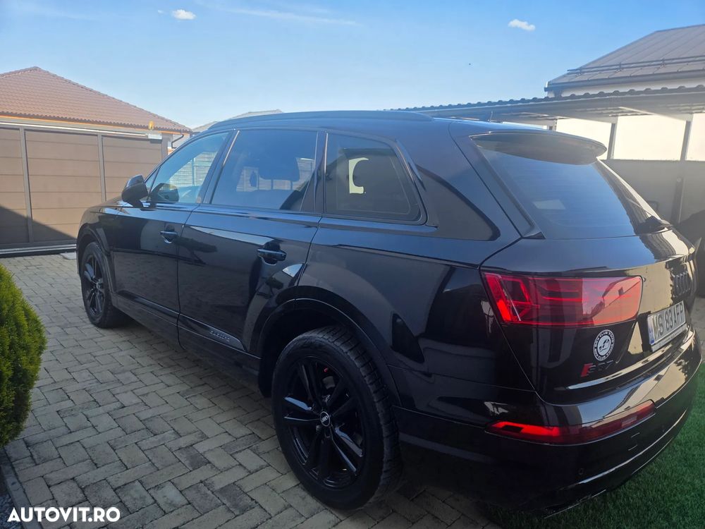 Audi Q7 - 9