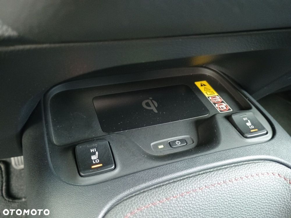 Toyota Corolla 1.8 Hybrid GR Sport - 22