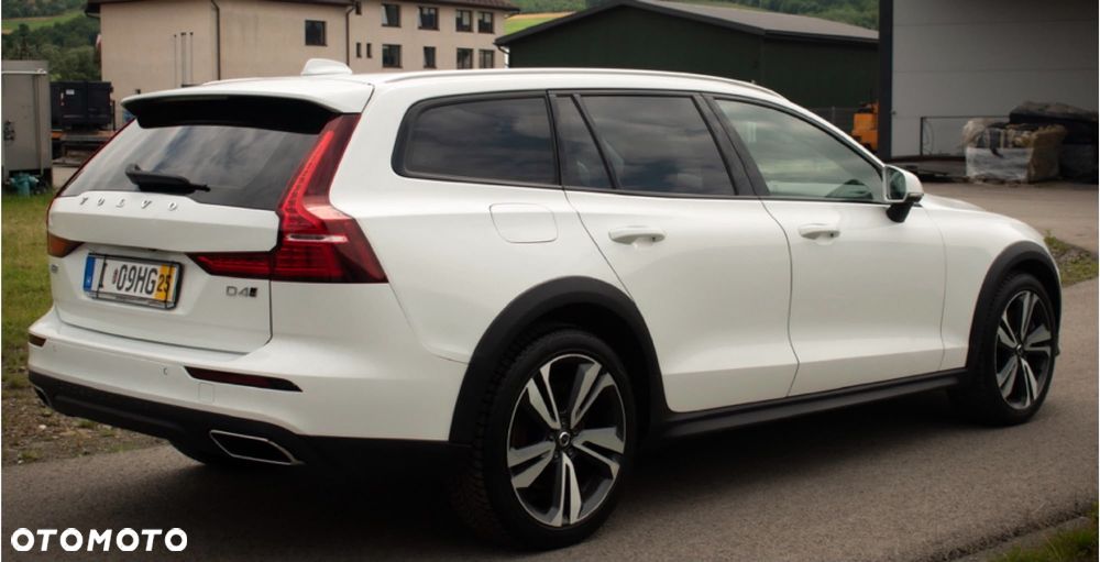 Volvo V60 Cross Country D4 Geartronic Pro - 3