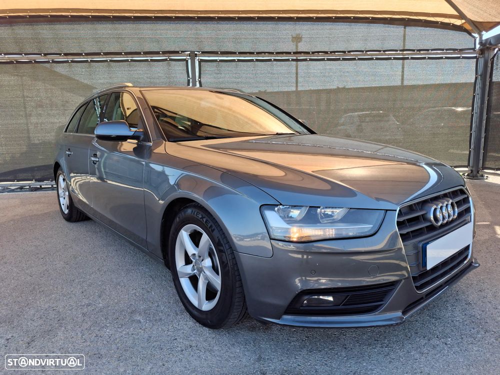 Audi A4 Avant 2.0 TDI Business Line - 4