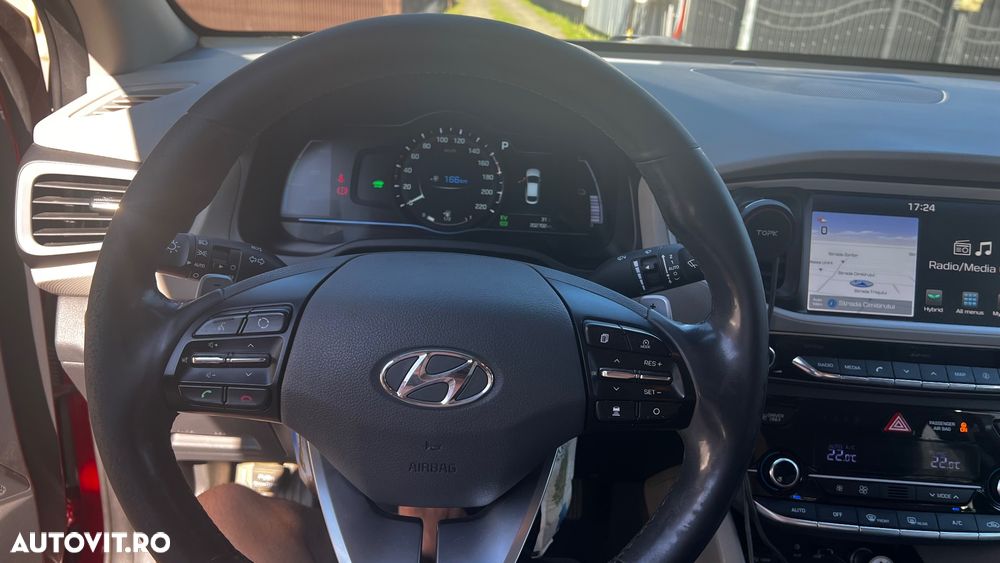 Hyundai IONIQ - 9