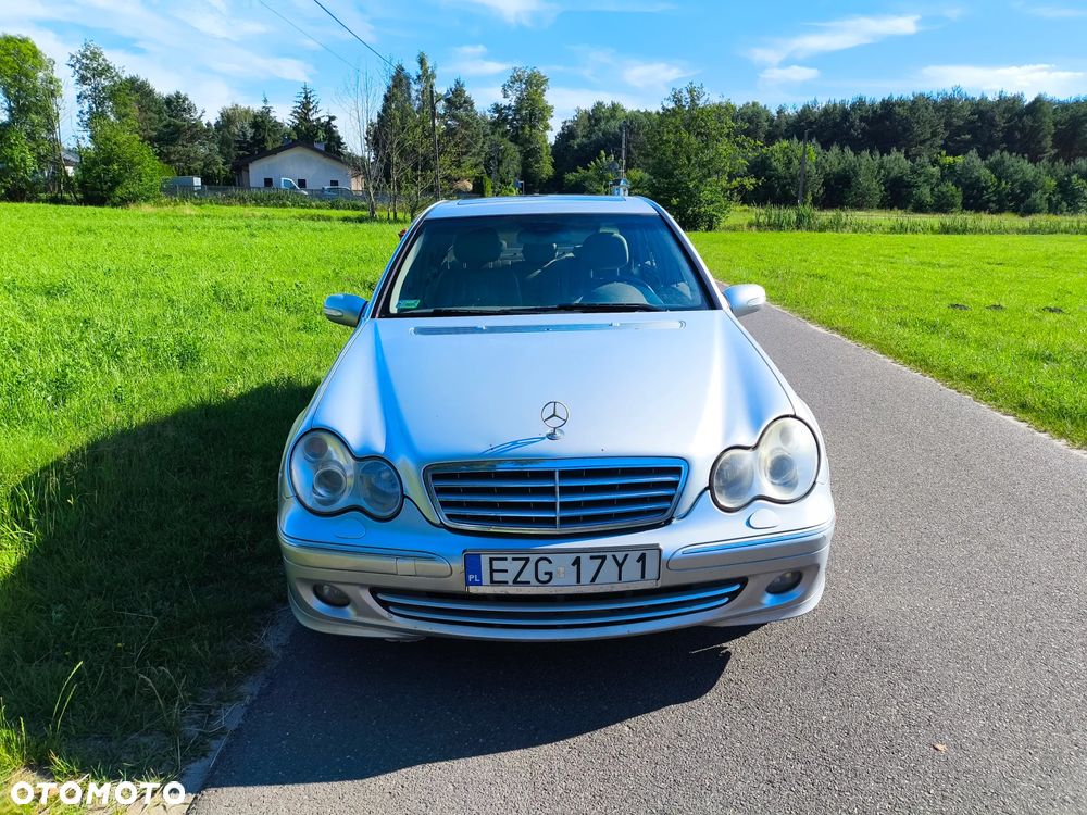 Mercedes-Benz Klasa C 280 Elegance 4-Matic - 2