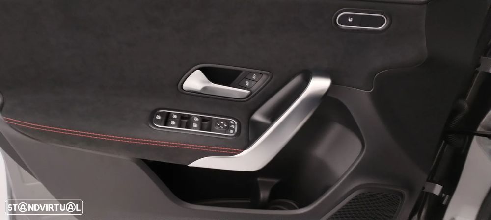 Mercedes-Benz A 200 AMG Line Aut. - 26