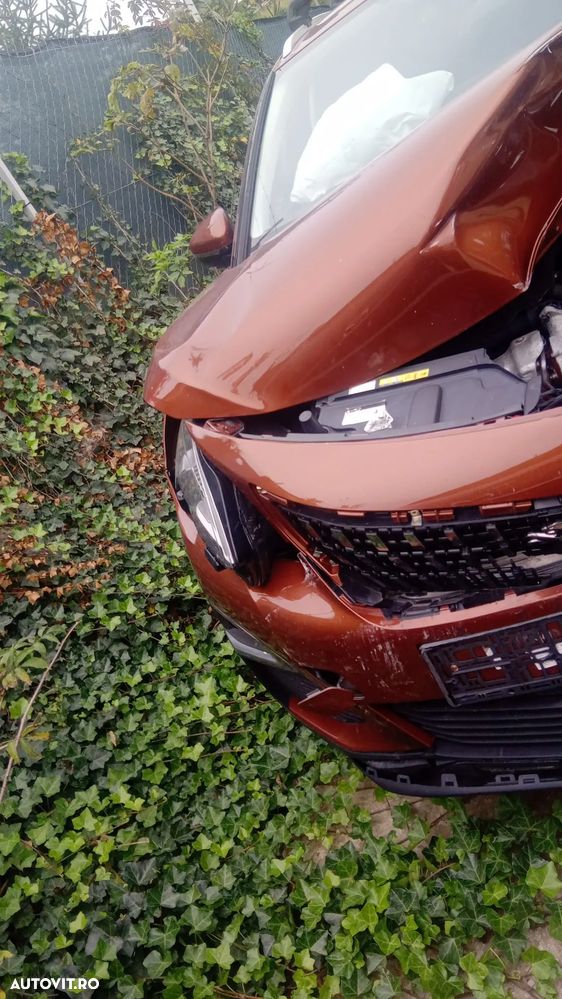 Peugeot 3008 1.5 BlueHDI 130 S&S EAT8 Allure - 10