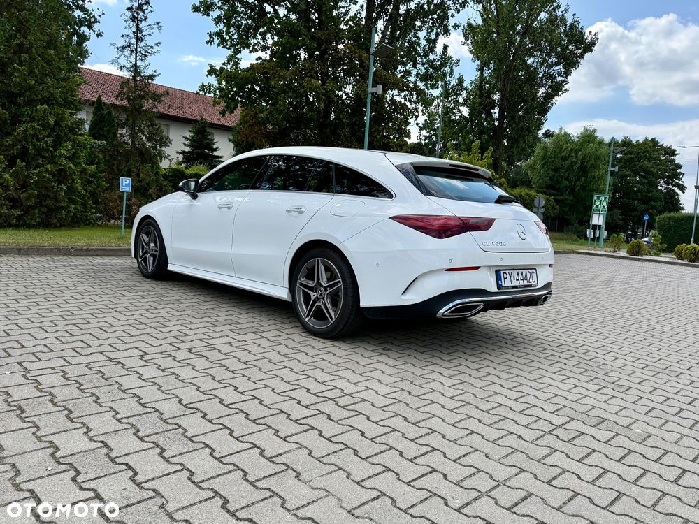 Mercedes-Benz CLA 200 AMG Line 7G-DCT - 4