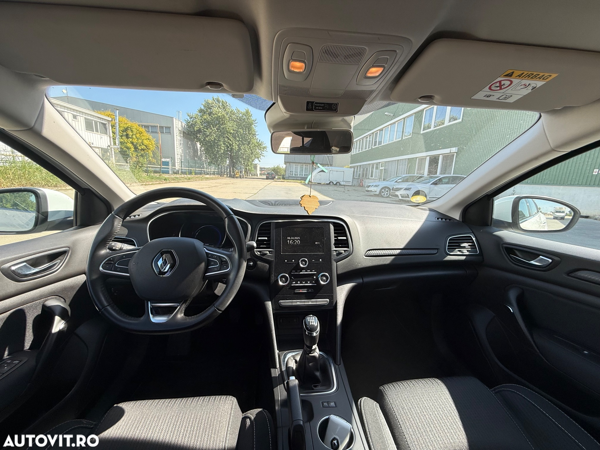 Renault Megane ENERGY dCi 110 BUSINESS - 14