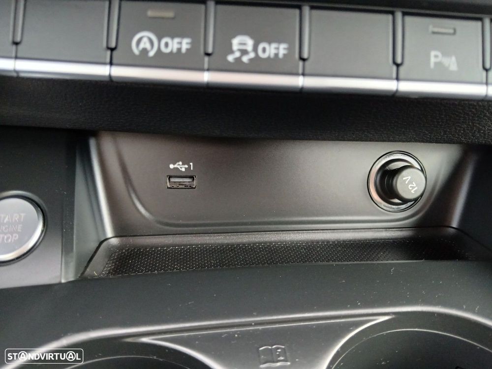 Audi A4 Avant 35 TDI S tronic - 29