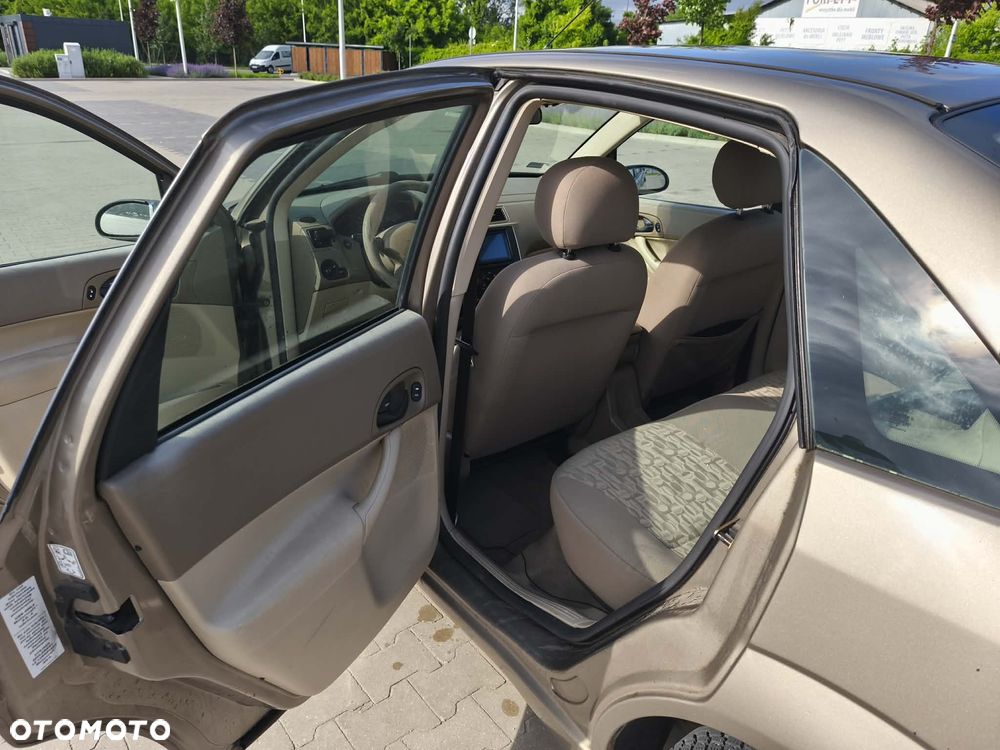Ford Focus - 3