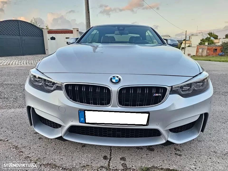 BMW M4 Auto - 4
