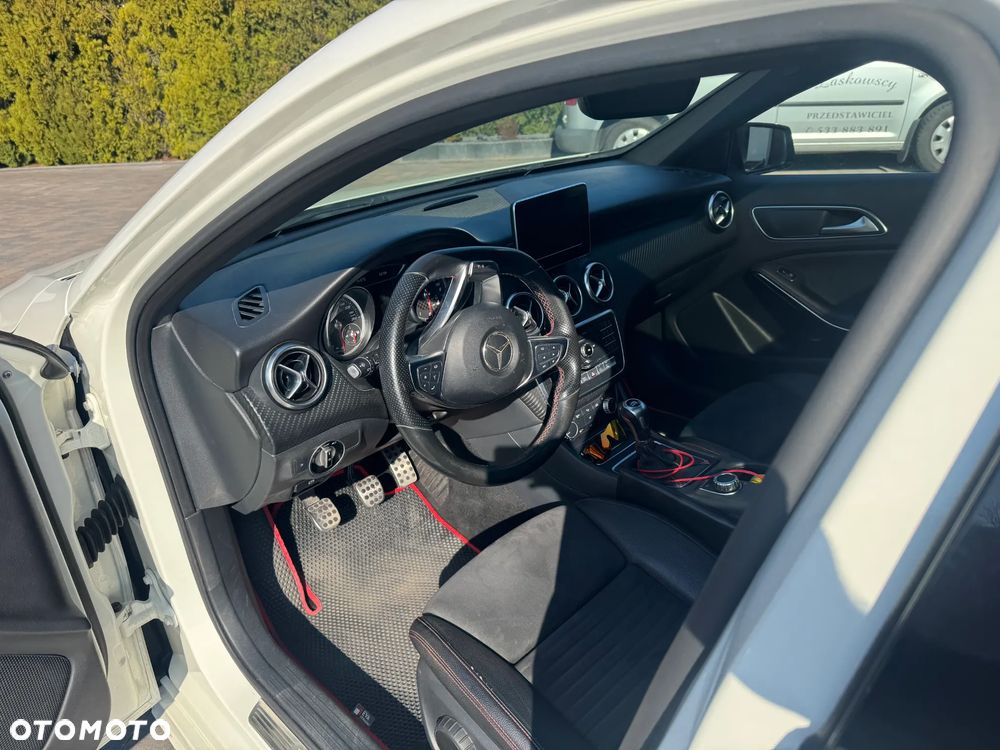 Mercedes-Benz Klasa A 180 (BlueEFFICIENCY) AMG Sport - 11