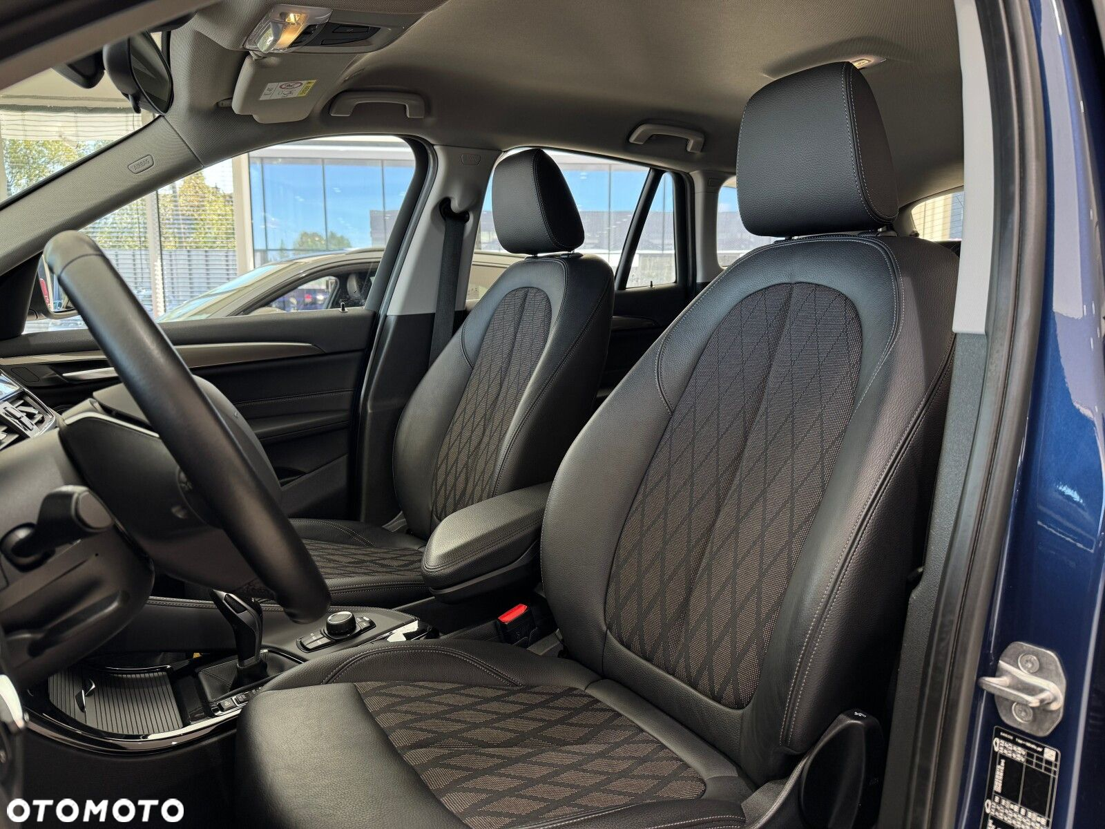 BMW X1 sDrive18i xLine - 10