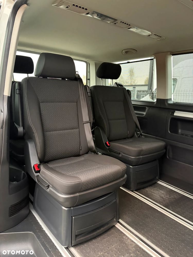 Volkswagen Multivan 2.0 TDI L1 Trendline 4Motion DSG - 14