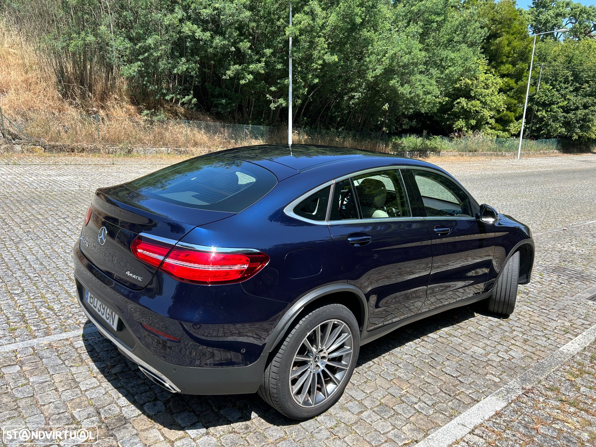 Mercedes-Benz GLC 250 Coupe 4Matic 9G-TRONIC AMG Line - 5