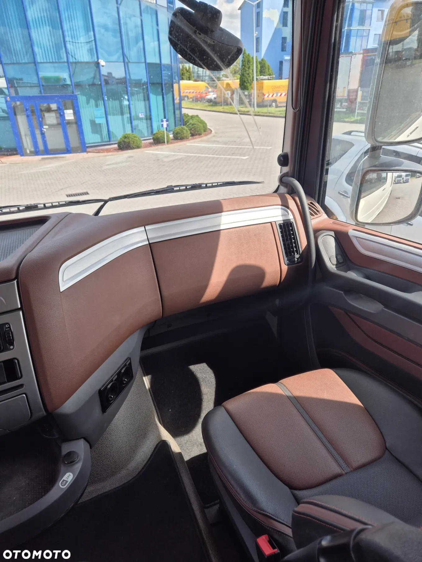 DAF 106XF  480 LOW DECK - 5