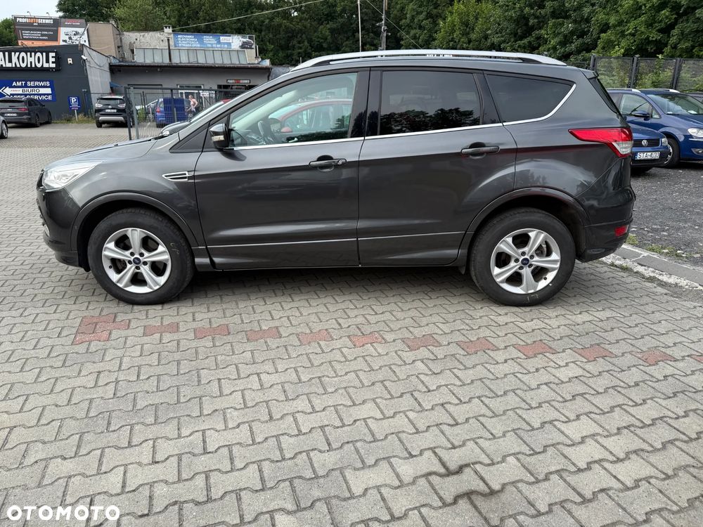 Ford Kuga - 8