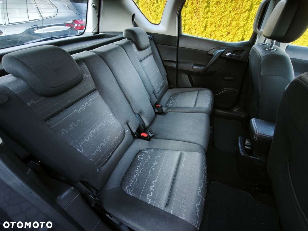 Opel Meriva - 12
