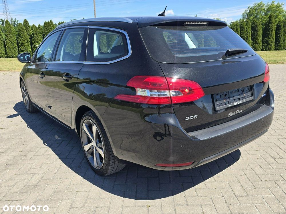 Peugeot 308 - 12