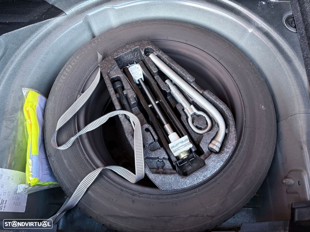 VW Polo 1.4 TDi Trendline - 8