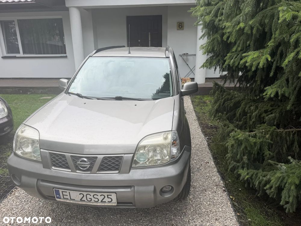 Nissan X-Trail 2.0 Comfort - 4