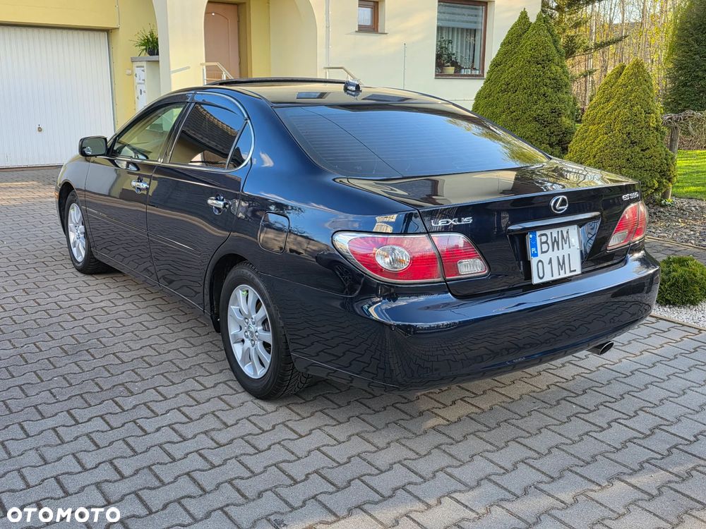Lexus ES - 2