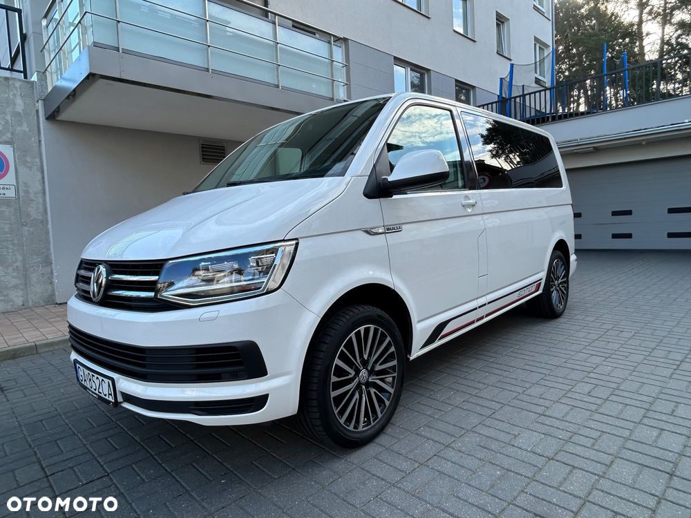 Volkswagen Multivan - 1