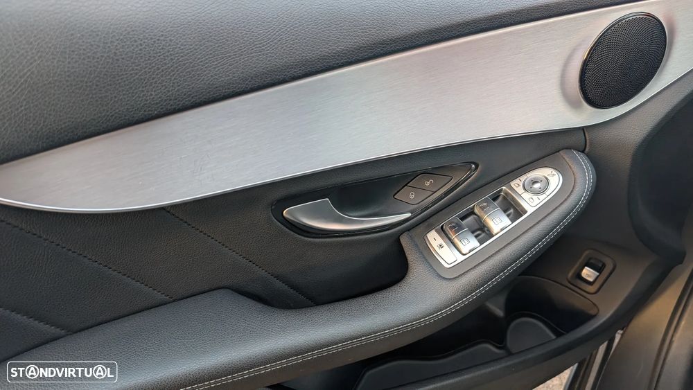 Mercedes-Benz C 300 de AMG Line - 14