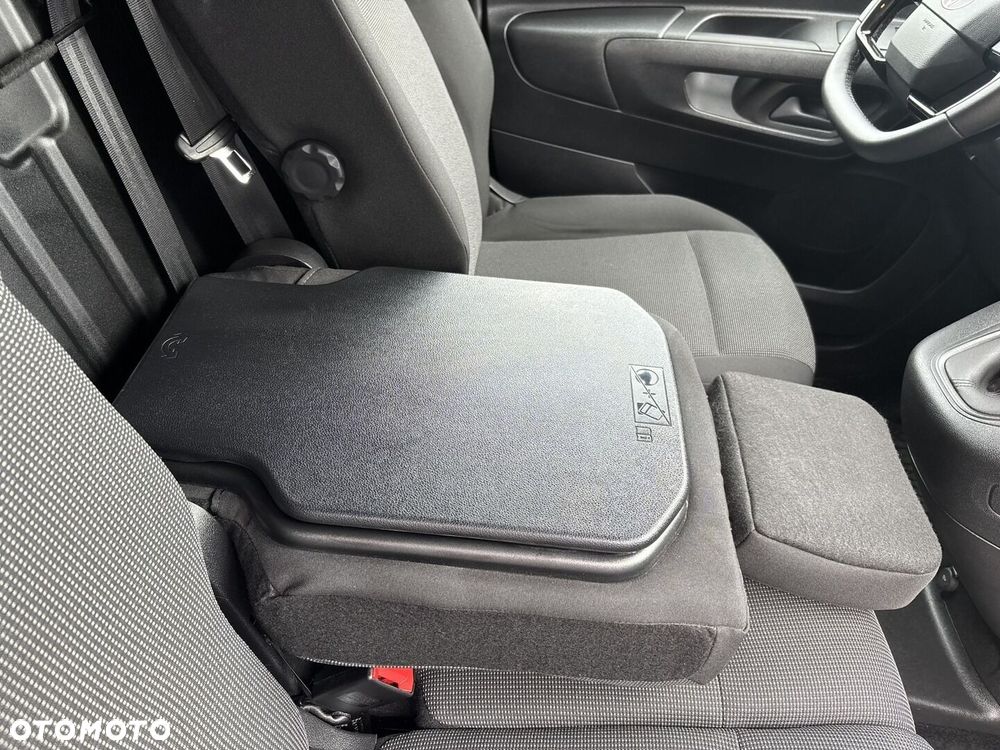 Toyota PROACE CITY - 18