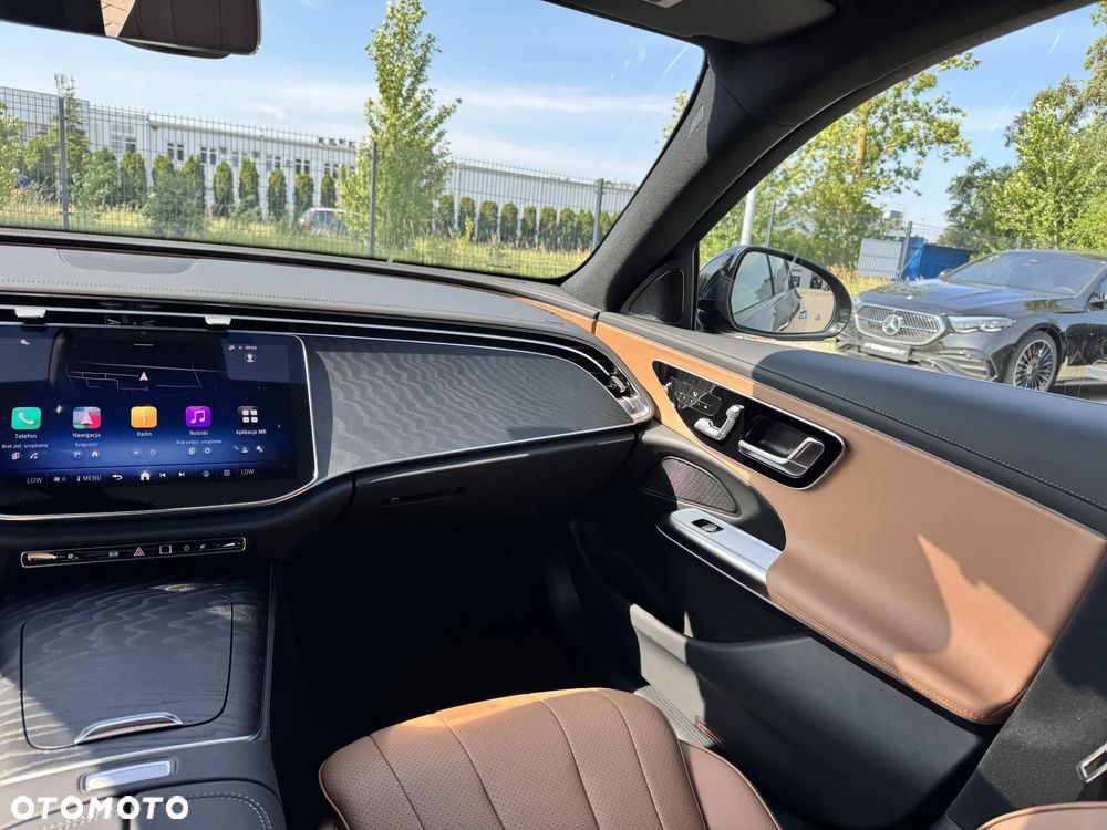 Mercedes-Benz Klasa E 220 d mHEV 4-Matic AMG 9G-Tronic - 16