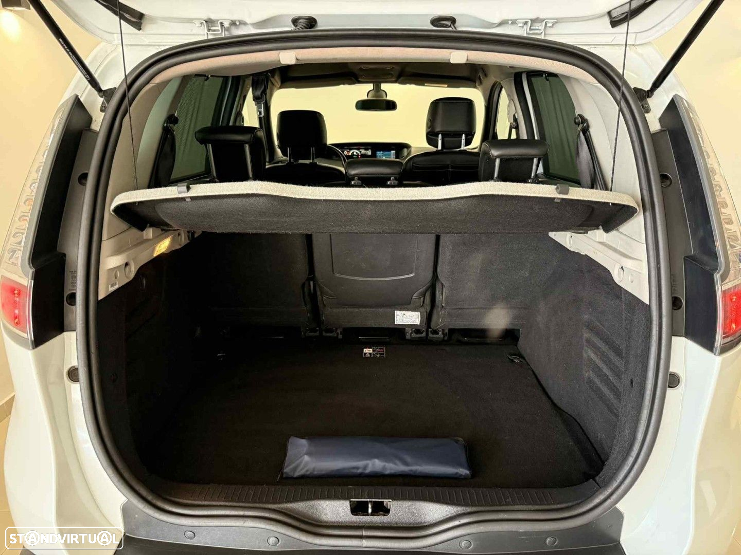 Renault Scénic 1.5 dCi Exclusive SS - 20
