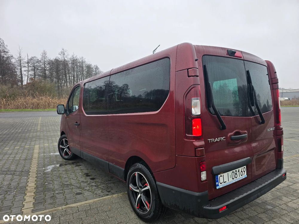 Renault Trafic 2.0 dCi Escapade - 41