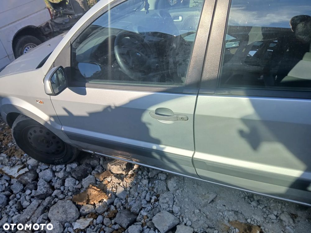 Ford Fusion Lift Moondust Silver 62 maska pokrywa silnika klapa bagażnika zderzak lampa reflektor pas przedni stop lampy halogeny przeciwmgłowe odblaski grill atrapa - 3