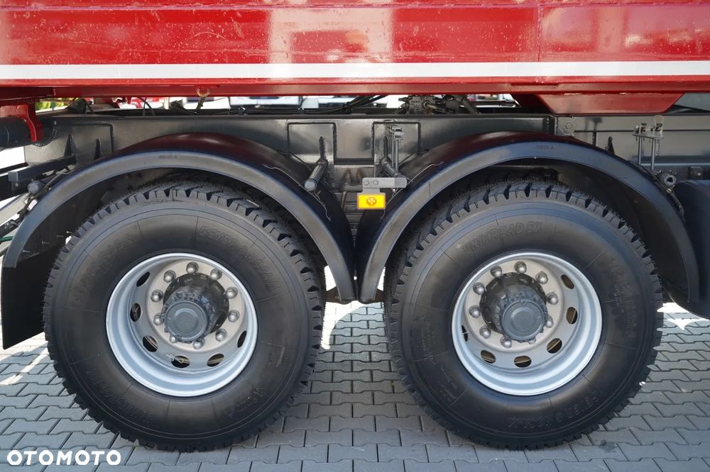 Renault C 430 / 8x4 / WYWROTKA  DWUSTRONNA - 6M / HYDROBURTA / KLAPODRZWI / OPONY 100% / SPROWADZONY - 25