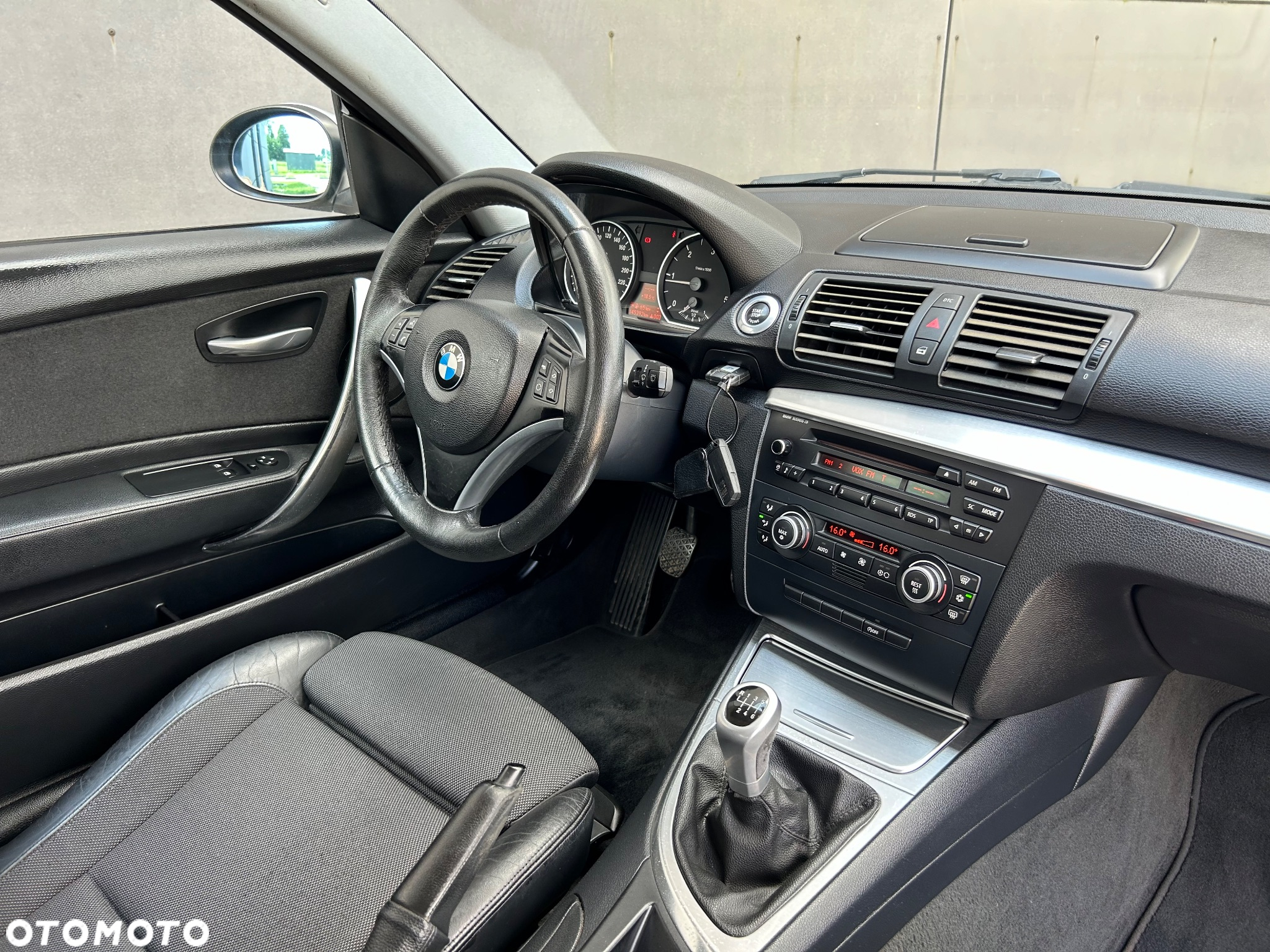 BMW Seria 1 118d Sport Line - 7