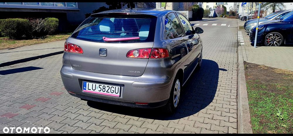 Seat Ibiza 1.4 16V Signo - 5