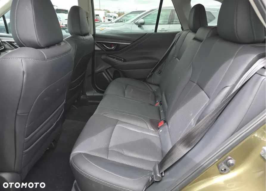 Subaru Outback - 10