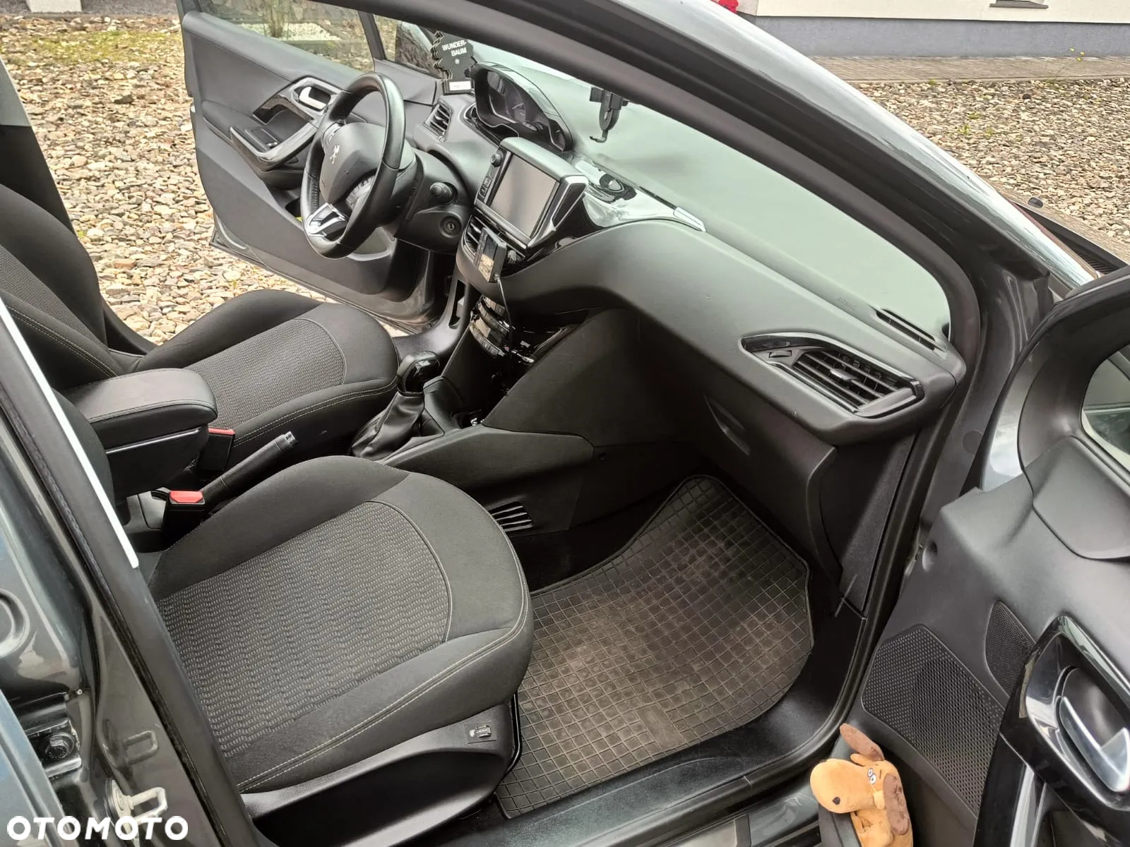 Peugeot 208 1.2 PureTech Allure - 13